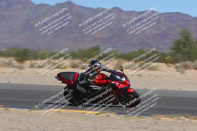 media/Oct-01-2023-SoCal Trackdays (Sun) [[4c570cc352]]/Turn 7 Inside (11am)/